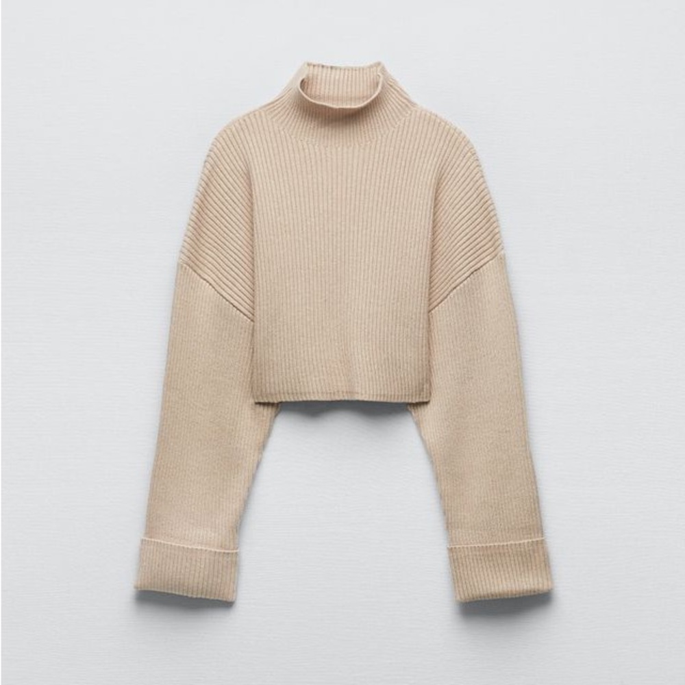 Zara | NWT | Ribbed Knit Cropped Sweater | Size M | Cream